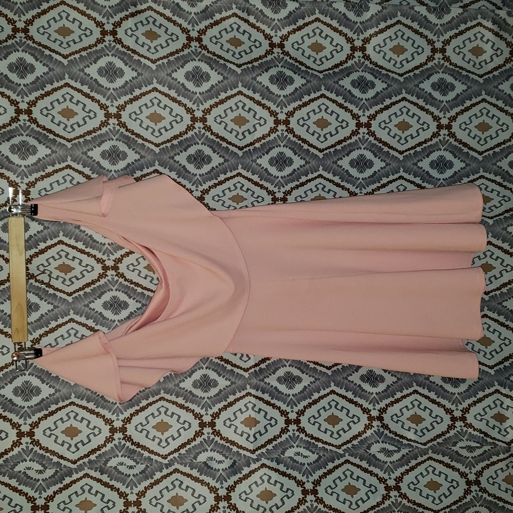 Dress - Picture 3 of 6